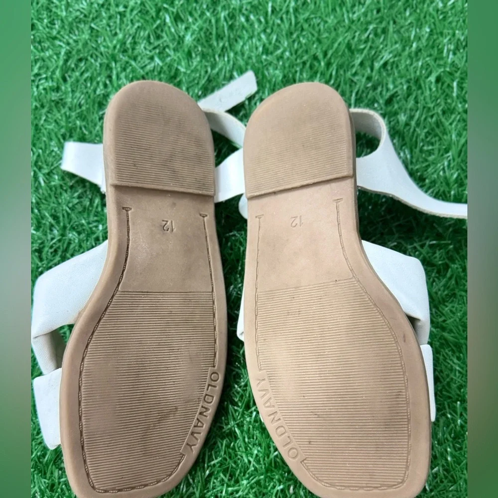 Old Navy Kids White Sandals‎ Comfortable Summer Footwear Size 12